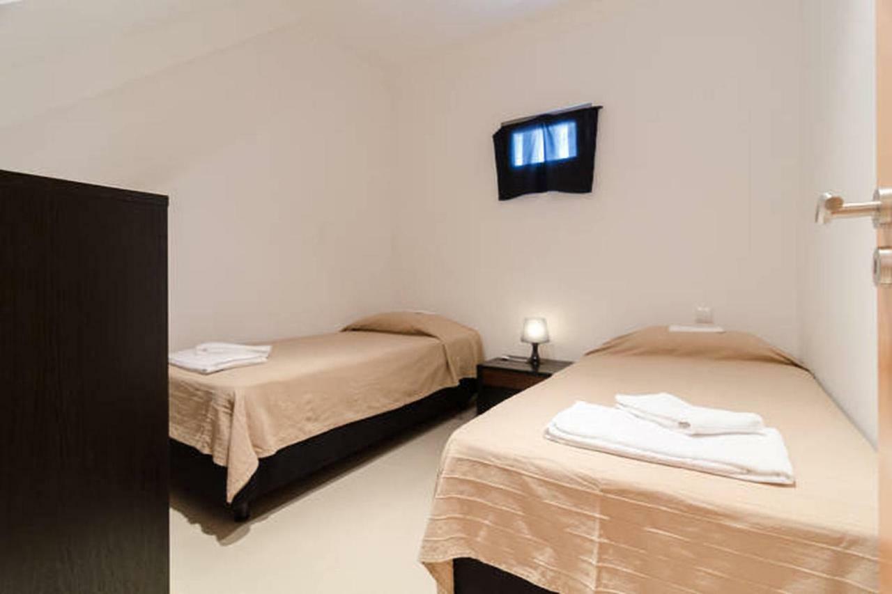 De Hofnar Apartments อัลบูเฟรา ภายนอก รูปภาพ